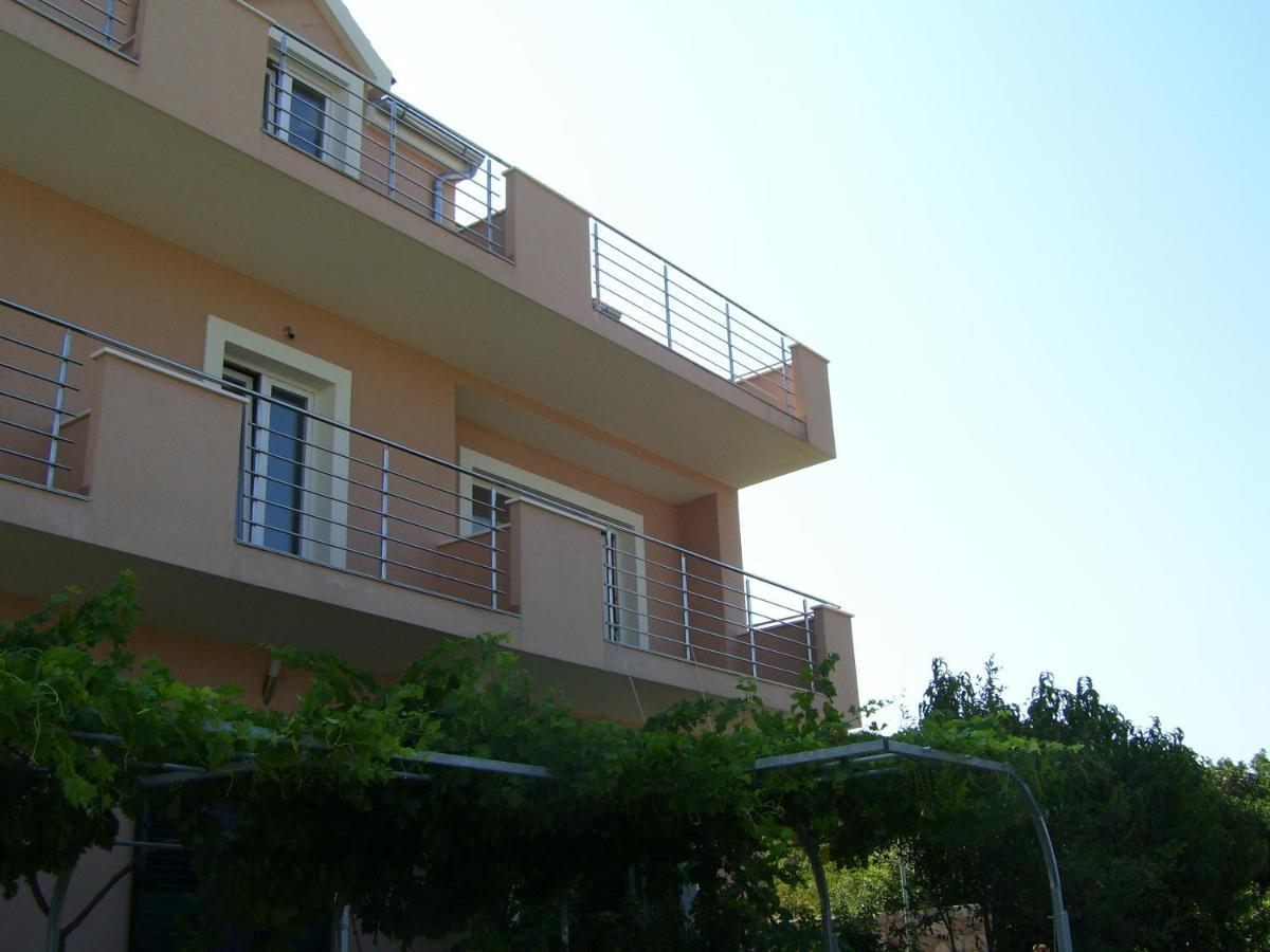 Villa Timea Primosten Bagian luar foto